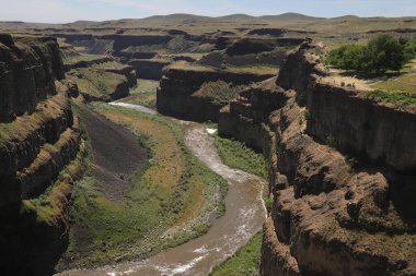 Washington, Palouse Falls 'un aşağısındaki Palouse Nehri.