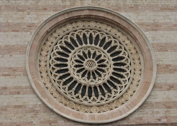 Rosenfenster Der Basilika Klara Assisi — Stockfoto