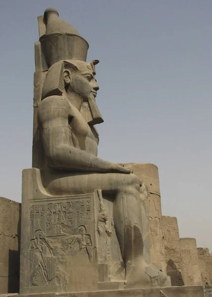 Пилон Рамзеса Храм Луксора Египет — стоковое фото