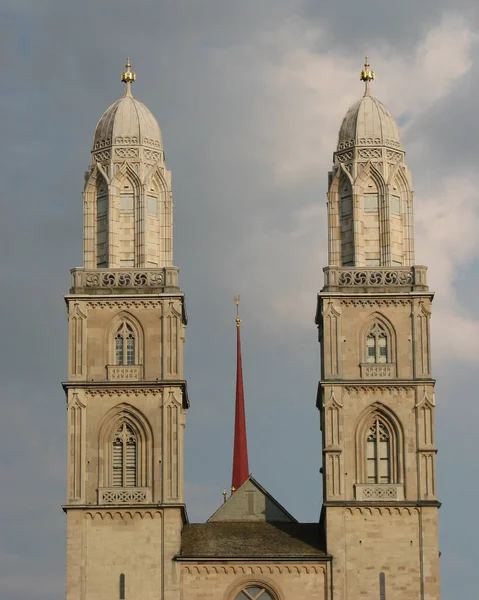 Grossmunsterkyrkans Torn Zürich Schweiz — Stockfoto