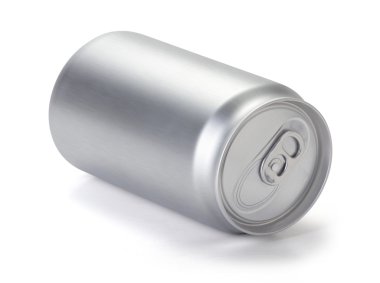 Boş alüminyum Soda ya da bira can, gerçekçi fotoğraf resim gümüş-ebilmek kullanma için sahte kadar lager, alkol, meşrubat, limonata, cola, enerji içeceği, meyve suyu, su metin, beyaz arka plan üzerinde izole grafik için boş alan ile