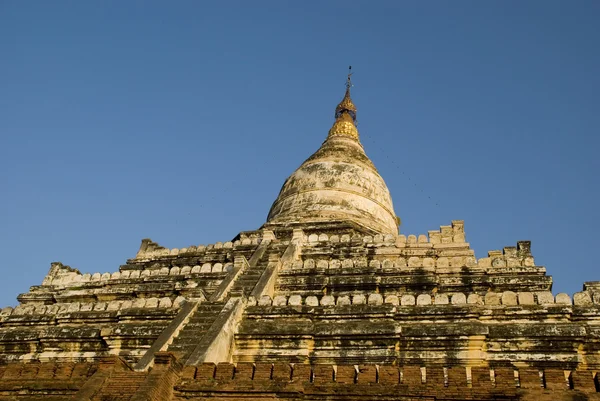 Gamle buddhistiske pagode templer i Bagan, Myanmar - Stock-foto