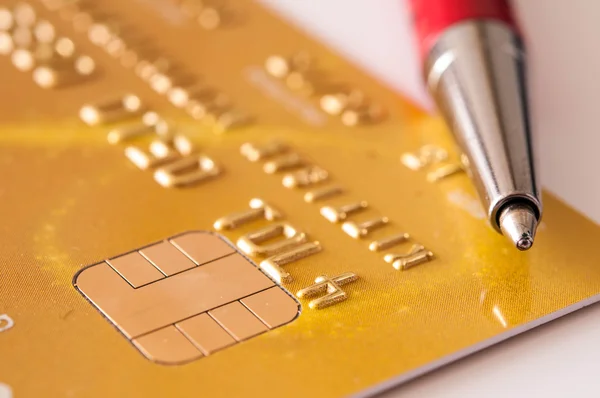 Credit card and pen — Stock Photo, Image