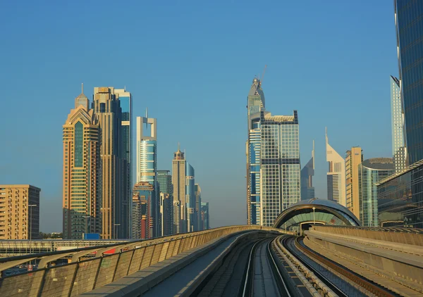 Paysage urbain, Metro, Dubaï — Photo