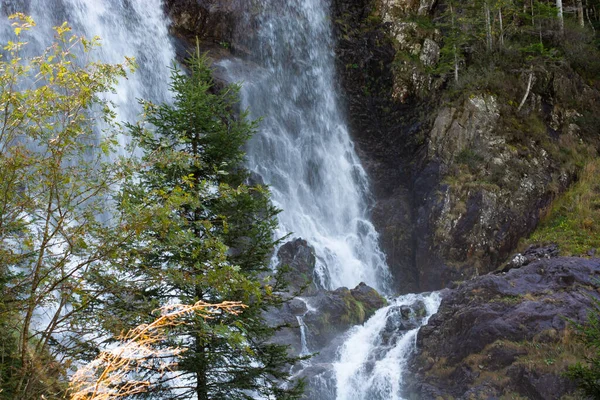 Ars Vodopád Přírodní Vodopád Francii Pyreneje — Stock fotografie