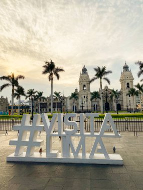 Lima, Peru - 17 Nisan 2022: Lima Tarih Merkezi Plaza Belediye Başkanı.