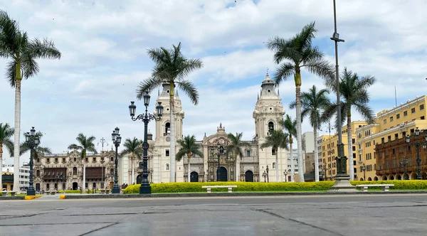 Lima, Peru - 17 kwietnia 2022: Plaza Mayor in Historic Center of Lima, Peru, Śródmieście. — Zdjęcie stockowe