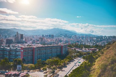 Hava görüntüsü Avenida Boyaca, nam-ı diğer Caracas, Venezuela 'daki Cotamil Caddesi.