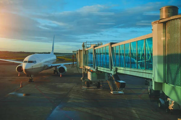 Припаркований Літак Аеропорту Міста Панама Через Вікно Воріт — стокове фото