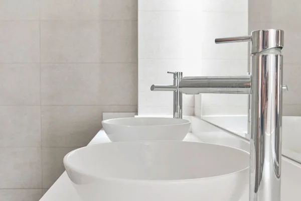 Interior Modern Hotel Bathroom Relaxed Vacation Sea Selective Focus Luxury — Foto de Stock