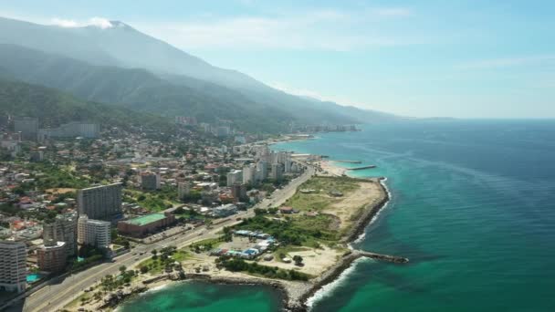 Aerial View Picturesque Public Beach Turquoise Water Los Corales Guaira — Αρχείο Βίντεο