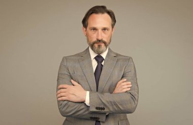 Başarılı ve kendine güveni tam bir CEO 'ydu.