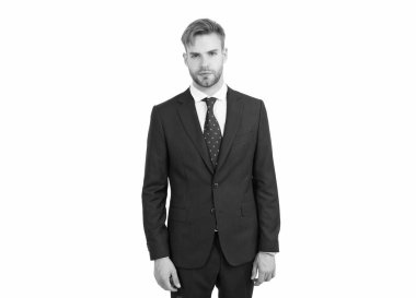 Kendine güvenen, ceketli ve kravatlı bir yönetmen sigorta sektöründe başarılı bir iş sahibi, erkek atölyesi var.