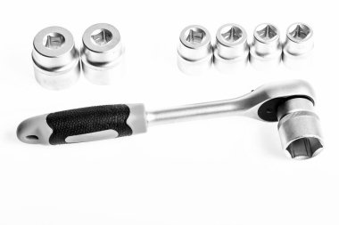 Bizim hayatımız seninkini düzeltiyor. soket anahtarı. mükemmel araç kiti. Krom Vanadyum Çelik. metallized düzeltme ekipmanları. beyaz arka planda izole edilmiş soket anahtarı