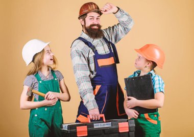 Kız öğretmek. Gayri resmi eğitim. Babalar günü. Kız kardeşler baba inşaatçısı yardım. Ev tadilatı. Gerçekten yaşamak istediğiniz oda oluşturun. Babanı takip et. Rüya takımı. Baba Oluşturucu ve çocuk kız onarım ev