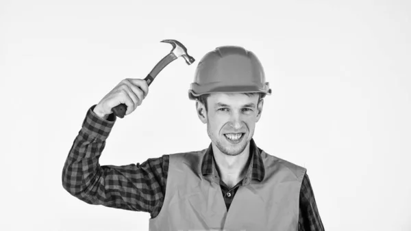 Mann repariert Meister klopft eigenen Kopf Krallenhammer, Blockkopf-Konzept — Stockfoto