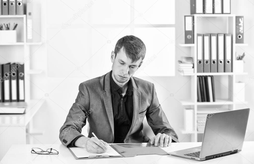 leader of law office. confident lawyer working with computer. agile business. businessman making notes. man wear office suit. male realtor has hard working day. online courses tutor