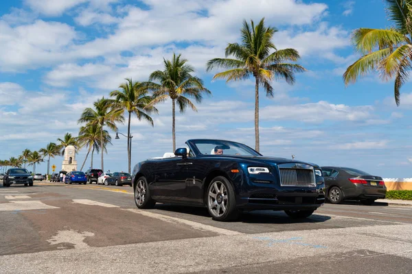 Palm Beach Φλόριντα Ηπα Μαρτίου 2021 Ρολά Royce Πολυτελές Αυτοκίνητο — Φωτογραφία Αρχείου
