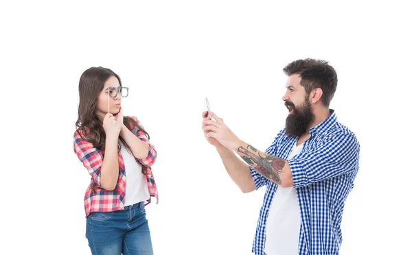 Criar Diversão Com Acessório Papel Diversão Familiar Feliz Menina Criança — Fotografia de Stock