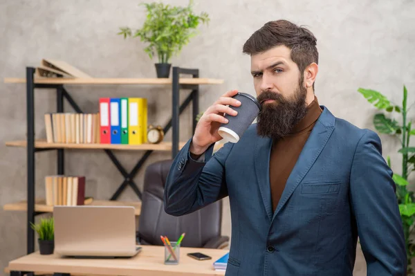 Serious Bearded Businessman Drinking Takeaway Coffee Office Copy Space Takeaway — Stock Photo, Image