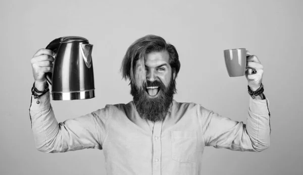 Belo Dia Conceito Limpeza Masculina Preciso Água Quente Homem Vai — Fotografia de Stock