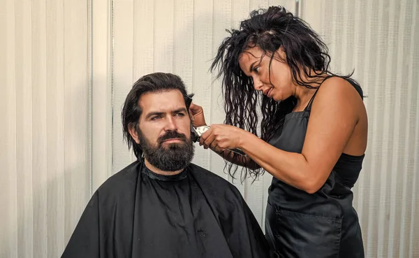 Peluquería Cliente Afeitado Cabeza Hipster Barbería Cuidado Del Cabello — Foto de Stock