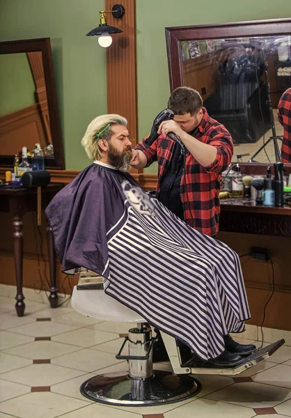Cabelo Cortado Barba Cuidados Para Caucasiano Cara Barbearia Ocupação — Fotografia de Stock