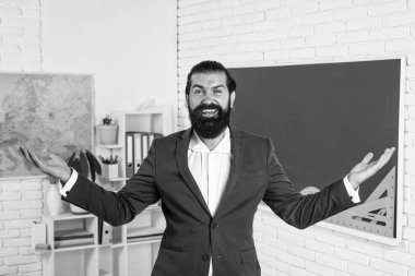 İş adamı ya da diplomat mesleği sınıfta, okulda.