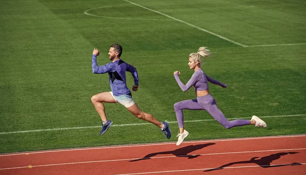 Equipe Casal Esporte Sportswear Correr Estádio Resistência — Fotografia de Stock