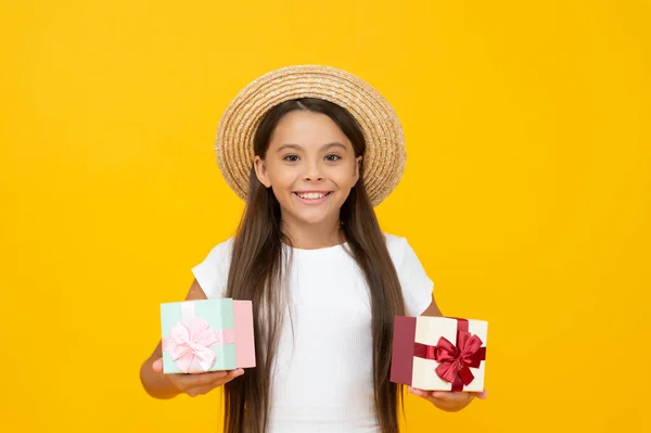 Cheerful Teen Girl Hold Present Box Yellow Background — Stock Fotó