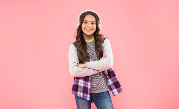 Cheerful Child Modern Earphones Online Education Back School Teen Girl — Foto de Stock