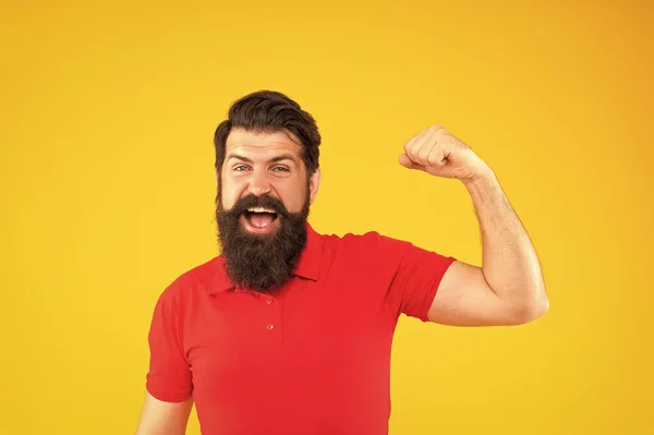 强壮快乐的男人 胡子和发型 — 图库照片