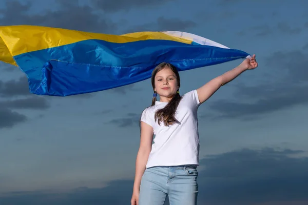 Teen Girl Ukraine Child Flag Ukraine Kid Ukraine Flag Feel — Stock fotografie