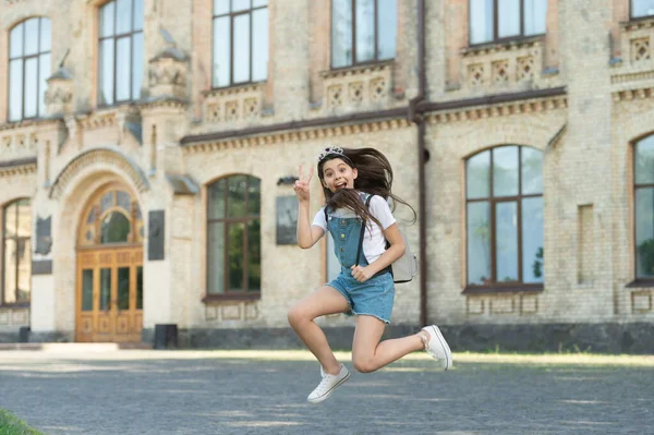 Surprised Teen Kid Jump Energetic Teen Girl Jump Outdoor Free — Fotografia de Stock