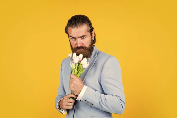 Bonito Homem Negócios Caucasiano Com Penteado Moda Jaqueta Com Flores — Fotografia de Stock