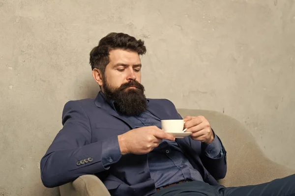 Mais Uma Chávena Chá Relaxante Gerente Homem Beber Café Relaxante — Fotografia de Stock