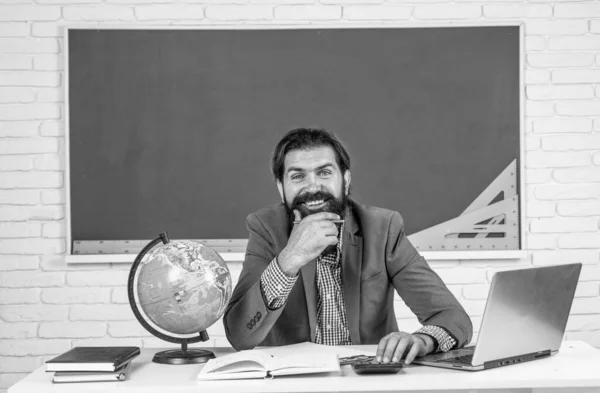 Hombre Alegre Feliz Profesor Estudio Línea Videoconferencia Clase Con Tutor — Foto de Stock