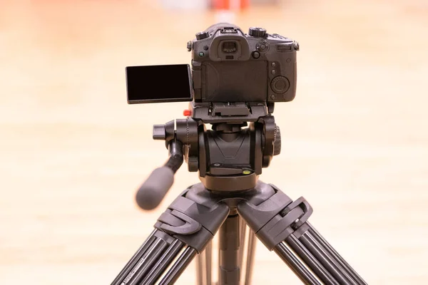 Modern Digital Camcorder Camera Microphone Standing Tripod — 스톡 사진
