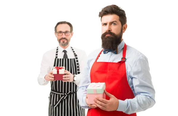 Household Service Men Bearded Hipster Apron Hold Gift Box Surprise — 图库照片