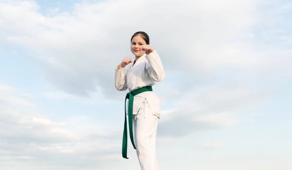 Karate Concept Teen Girl Practicing Karate Smiling Girl Karate Fighter — Stock Photo, Image
