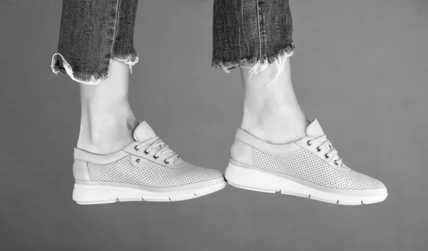 Fliegender Gang Einfacher Schritt Schuhe Mode Geschäft Schönheit Und Komfort — Stockfoto