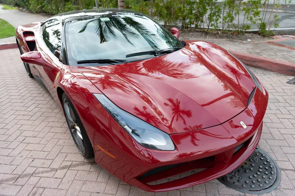 Miami Beach Florida Usa April 2021 Red Ferrari 488 Gtb — Stockfoto