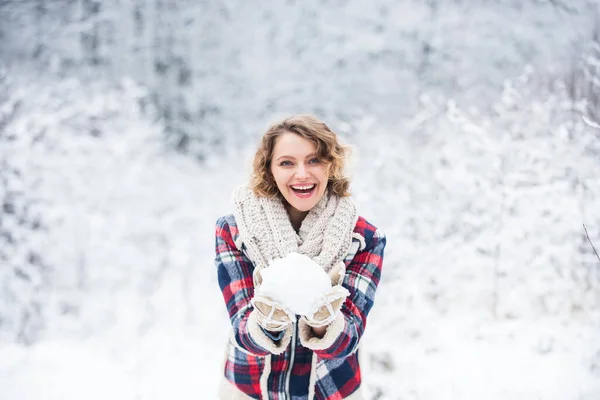 Nature Covered Snow Happiness Exciting Winter Photoshoot Ideas Snowflakes  Tiny Stock Photo by ©stetsik 620457436