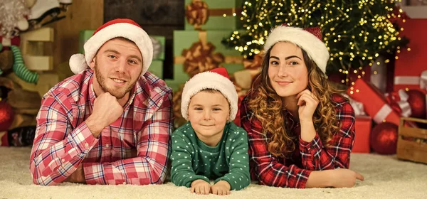 Samen Kerstmis Vieren Veel Plezier Nieuw Jaar Thuis Gelukkige Familie — Stockfoto