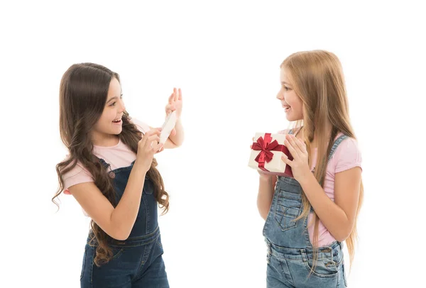 Wie Man Professionelles Unboxing Macht Mädchen Süße Kinder Schießen Unboxing — Stockfoto