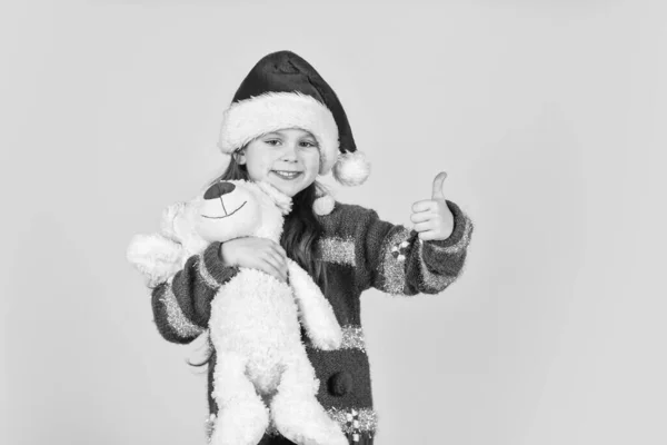 Egyszerű Boldogság Karácsonyi Ajándék Teddy Maci Javítja Pszichológiai Jólétet Kislány — Stock Fotó