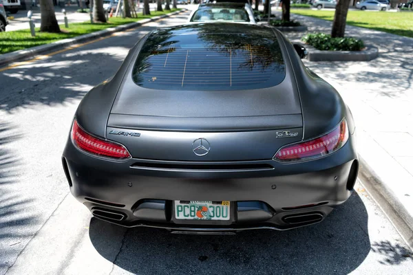 Miami Beach Florida Usa Dubna 2021 Matný Mercedes Benz Biturbo — Stock fotografie