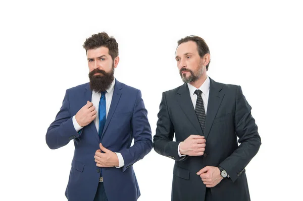 Muži Vousy Nosí Formální Obleky Dobře Upravení Obchodníci Partnerství Týmová — Stock fotografie