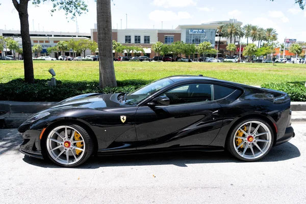Miami Beach Florida Usa April 2021 Black Ferrari F12 Berlinetta — Stock Photo, Image