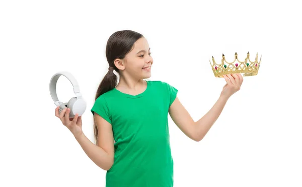Kleine Kinder Hören Musik Kopfhörer Keine Werbeunterbrechungen Unbegrenzte Sprünge Probieren — Stockfoto